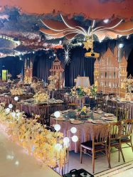 -花嫁丽舍婚礼殿堂(世博江景店)