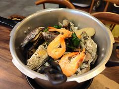 网红高压锅生蚝-土蚝·高压锅生蚝(百姓美食街店)