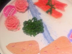 -得意咚瓜·顺德鱼生·冬瓜火锅(深圳首店)