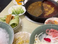 -赵美丽·重庆社区火锅·直营店(火车东站·中豪国际店)