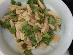 青椒鲜腐竹-小吊梨汤·北京菜(香山店)