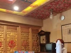 -闯关东东北农家菜(崂山石老人店)
