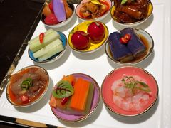 -江上荟·创意中国菜(绿地缤纷城店)