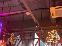 -老闵田螺馆·南昌特色小炒(梦时代店)