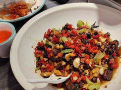 -南海底小海鲜·湘菜(鲁巷吴家湾店)