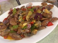 -东郊椰林平价海鲜舫(大东海店)