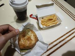 -必胜客(乐山世豪PH店)