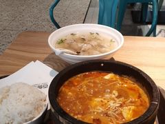 -百荣世贸商城