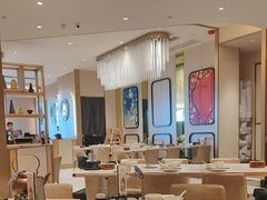 -东荟城名店仓