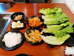 -肉甲韩国木炭烤肉(新壹街1店)