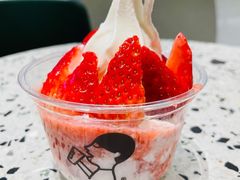 冰淇淋莓莓-喜茶(青岛金狮广场店)