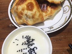 -清真·玛丽亚新疆菜主题餐厅(浙江中路店)