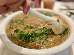 蚵仔大肠面线-光头匠