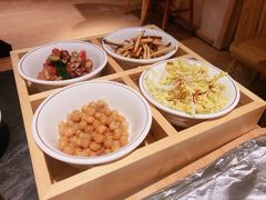 夏日小菜拼盘-许府牛火锅(信义坊总店)