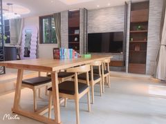 -湖北文旅洪宾红莲湖酒店
