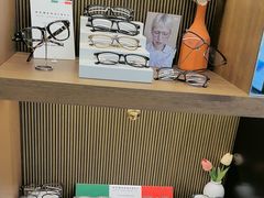 -一代眼镜(浦东大拇指广场店)