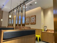 卡座-周渝食惦酸菜鱼(青浦店)