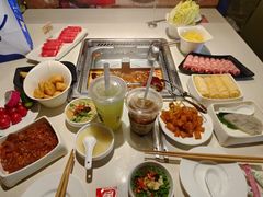 -海底捞火锅(威高广场店)