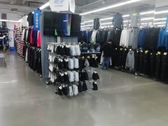-迪卡侬(西三旗店)