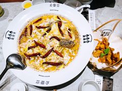 -渔语鱼新川菜Bistro(万象天地店)
