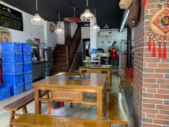 大堂-牛一锅正宗凯里老街酸汤牛肉(尚礼路店)