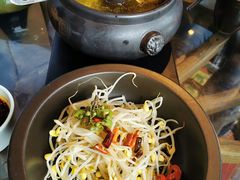 -云海肴·汽锅鸡·云南菜(天山百盛优客店)