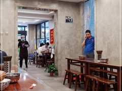 大堂-老乌家特色小炒泡馍(大皮院店)