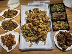 -嗨辣小聚·盘锦河蟹·海鲜烧烤龙虾(盘锦十年好店)