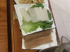 -佬土鹅肠火锅(扬中步行街店)