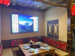 -晨皓祥人民公社铁锅炖菜(西华苑店)