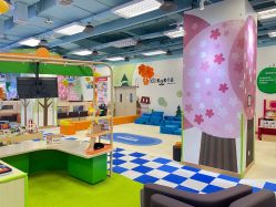 -莫莉幻想儿童乐园(三河燕郊永旺店)