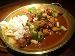 新疆大盘鸡-楼兰新疆主题餐厅(悠方店)