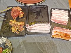 -允辛家·自助泥炉烤肉(九亭店)