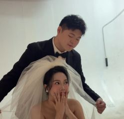 -雪中彩影婚纱摄影·微光艺术中心