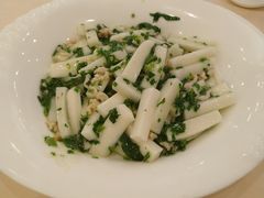荠菜肉丝炒年糕-上海老饭店(北京分店)