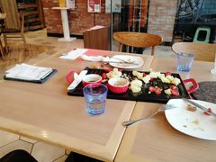 -必胜客(唐百友谊店)