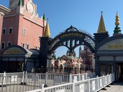 -泰达航母主题公园