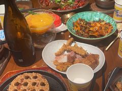 -包整·丝娃娃(一览甲秀楼风景店)