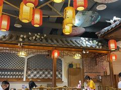 大堂-东来菜馆•手抓海鲜家常菜•海鲜锅贴(鸽子窝店)