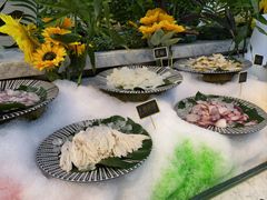 -川骄海鲜自助(王府井奥莱UP TOWN店原世界之花店)