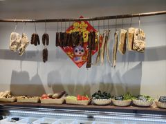 -四合·亦家本帮江浙小海鲜(马当路店)