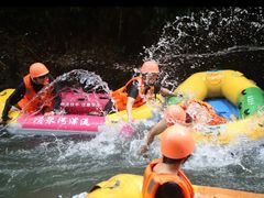 -清泉湾生态旅游度假区