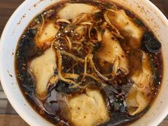 -笑来喜馄饨小笼工坊店(湖滨街店)