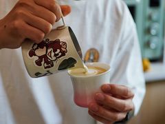 -SAFARI COFFEE