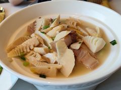 腌笃鲜-菲乐餐厅(三十年经营·湖滨路店)