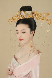 -盘子女人坊生日照·摄影馆(浦东店)