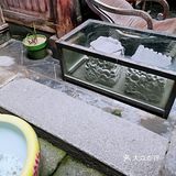 私塾旁边就是大家族的厨房，灶台就好几个