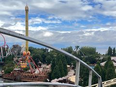 -七彩云南欢乐世界