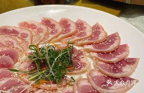 Shagiang Boneless Pig Trotter