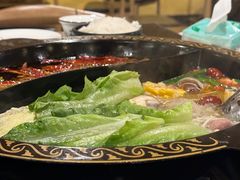 -小志家.鲜牦牛肉牛杂火锅野生菌汤锅